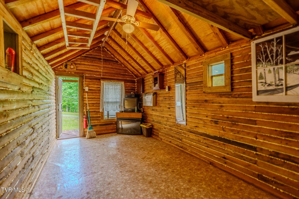 Photo #33: 1056 Dudley Drive