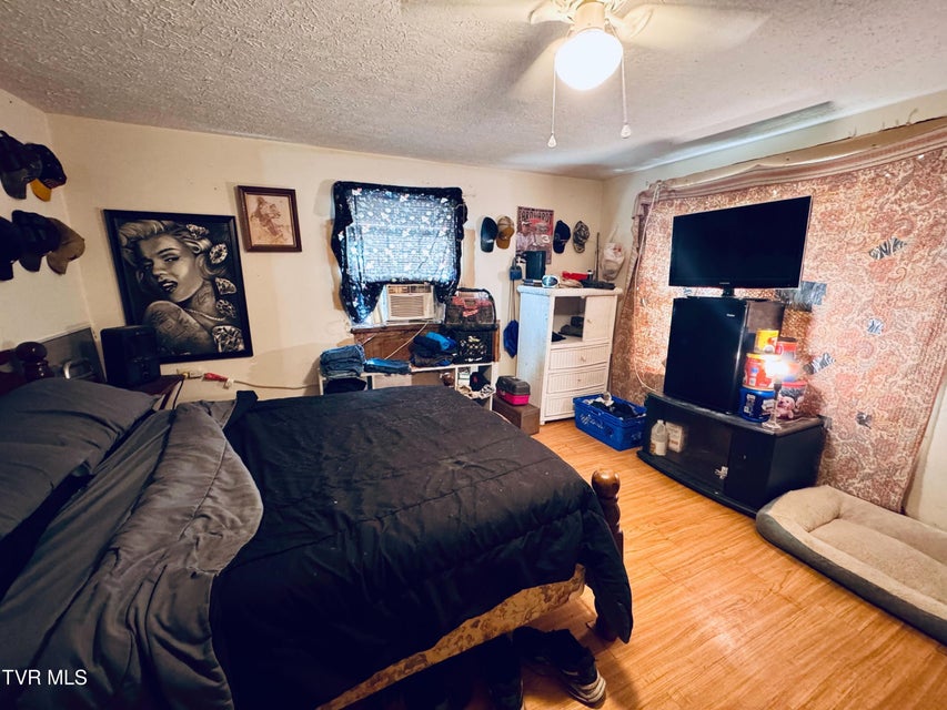Photo #4: 184 Flanary Street