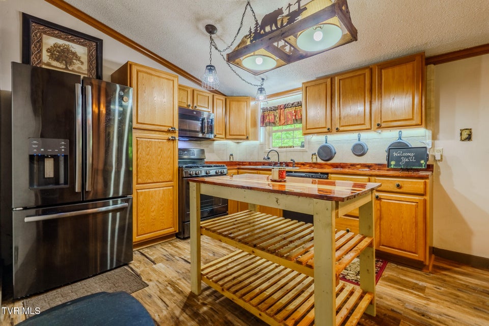 Photo #7: 1056 Dudley Drive