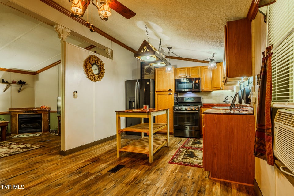 Photo #11: 1056 Dudley Drive
