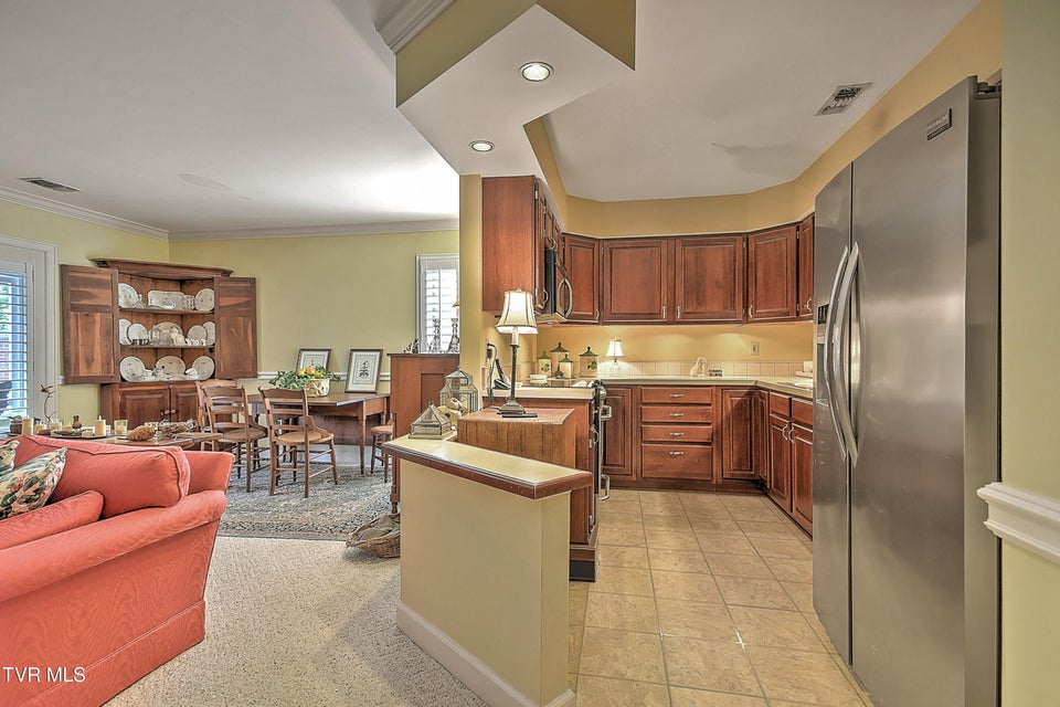 Photo #16: 2000 Manor Court