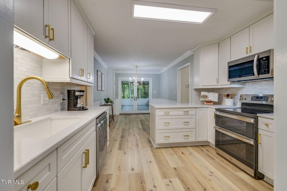 Photo #20: 3605 Rockwood Place