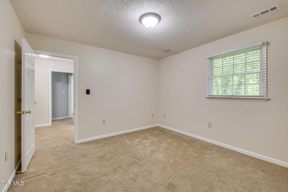 Photo #36: 3605 Rockwood Place