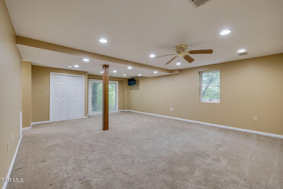 Photo #40: 3605 Rockwood Place