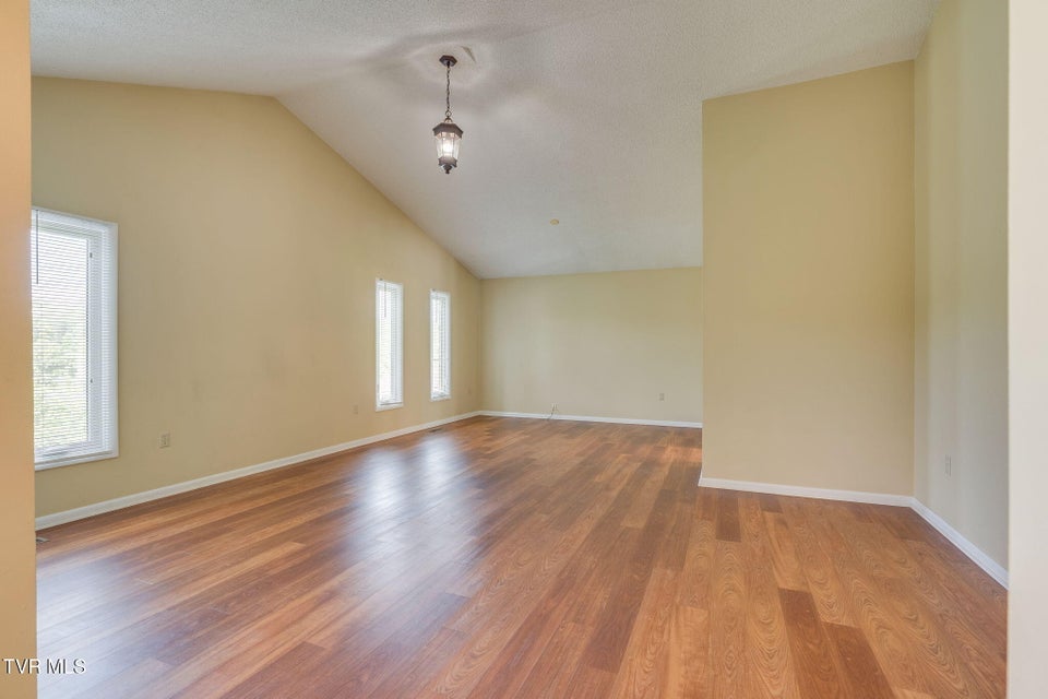 Photo #4: 316 Ferndale Lane
