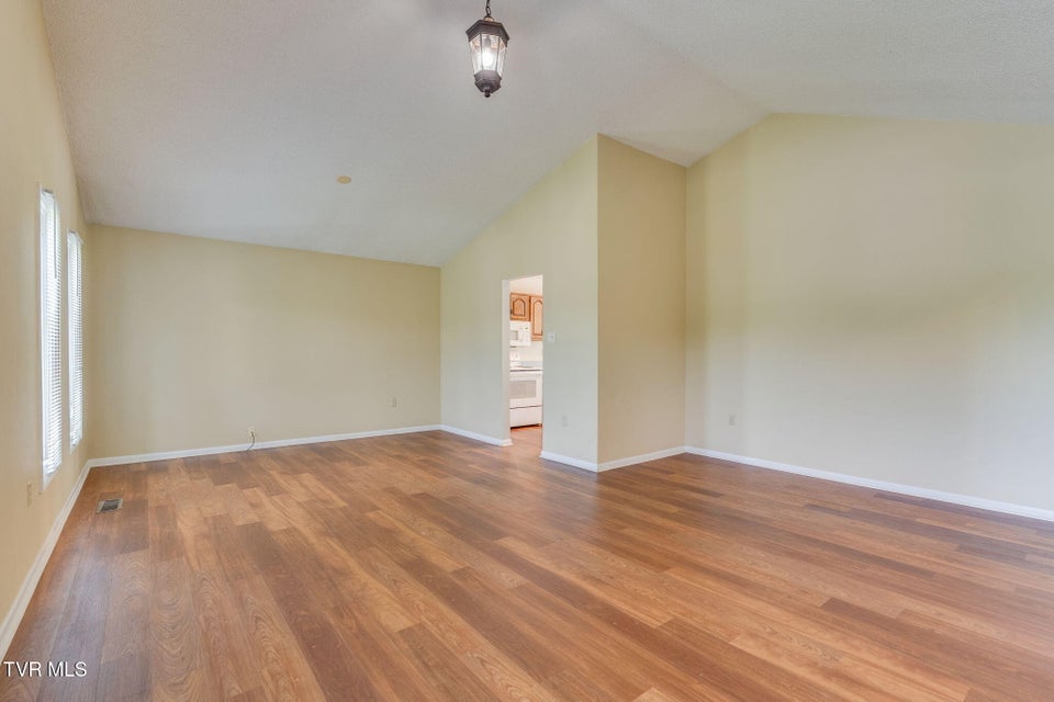 Photo #5: 316 Ferndale Lane