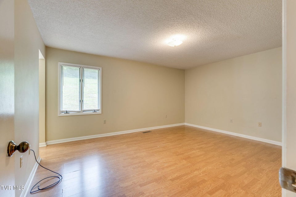 Photo #15: 316 Ferndale Lane