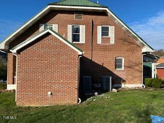 Photo #6: 327 Johnson Drive