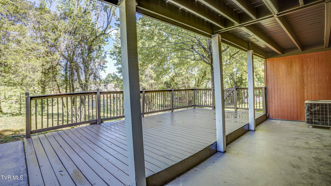 Photo #52: 4 Haver Hill Court