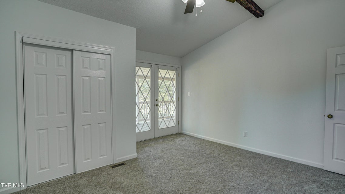 Photo #19: 4 Haver Hill Court