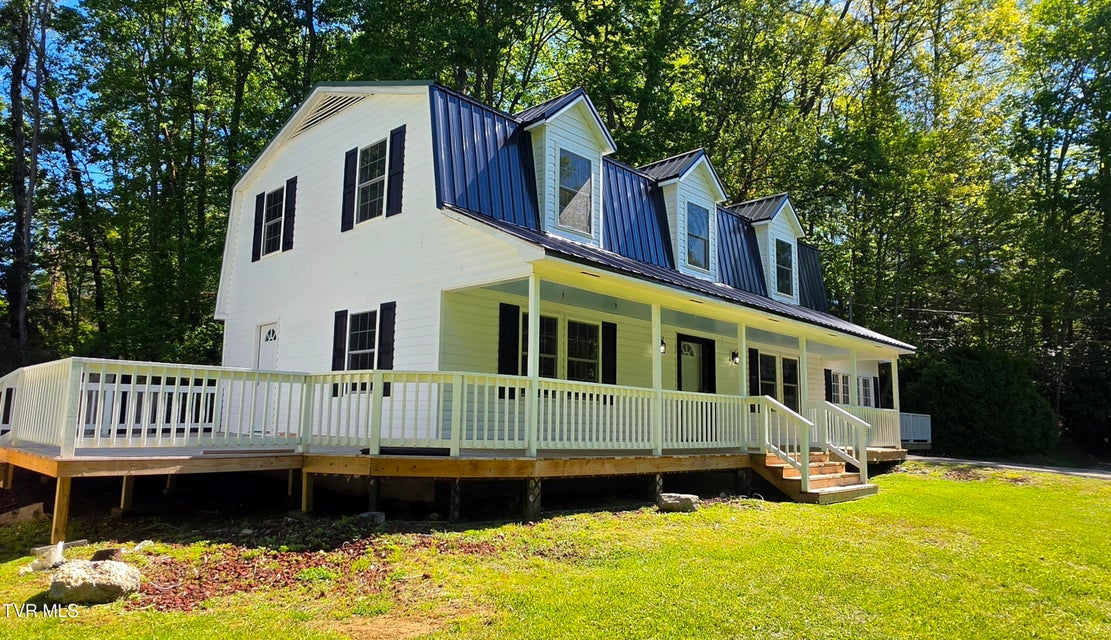 Photo #5: 5558 Paramont Road