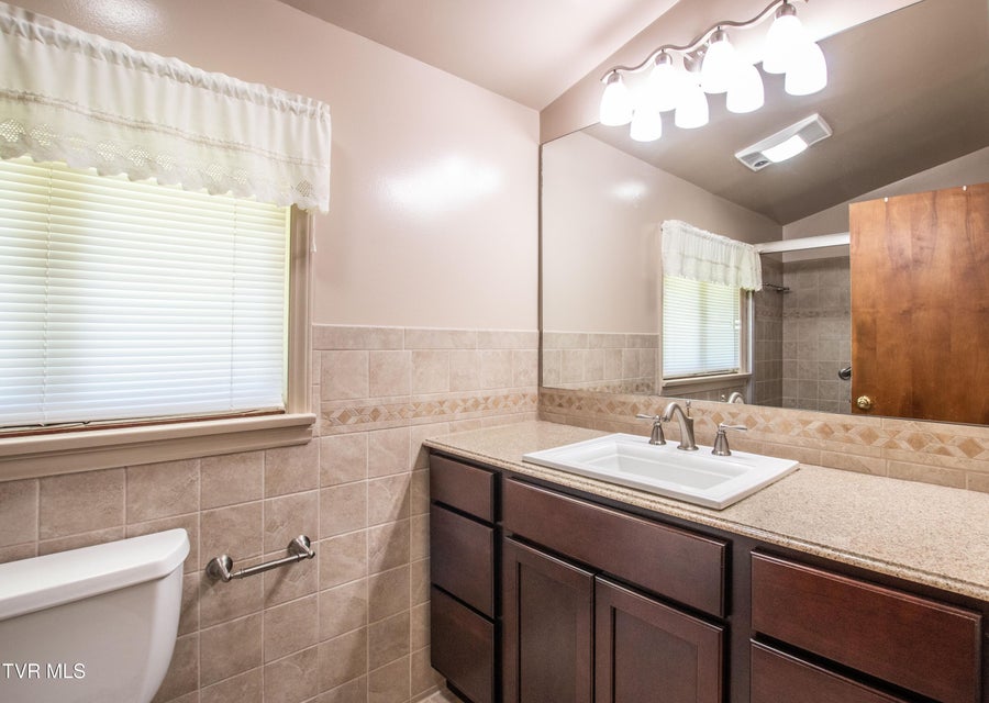 Photo #14: 18371 Westwood Drive