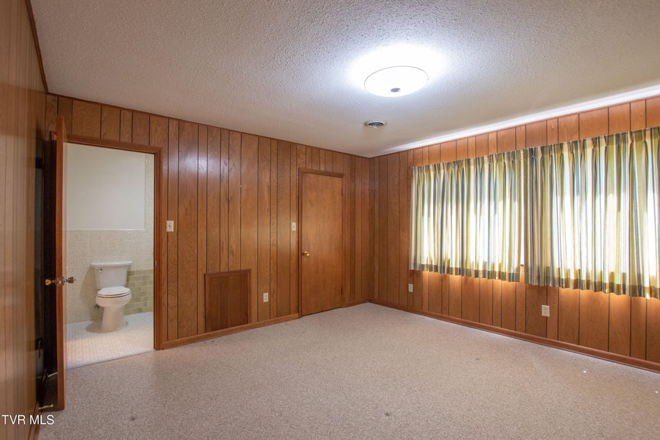 Photo #22: 18371 Westwood Drive