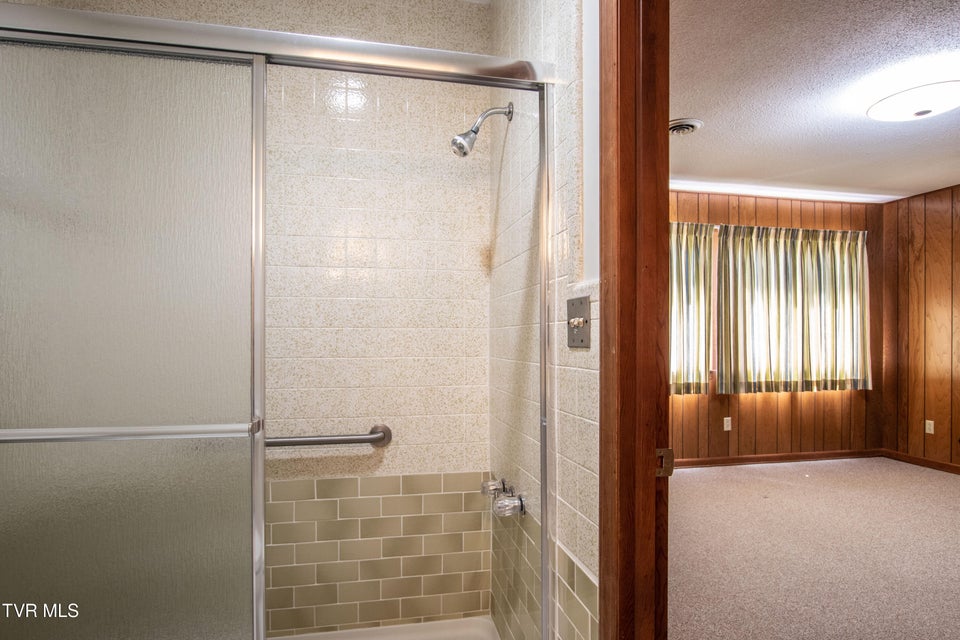 Photo #23: 18371 Westwood Drive