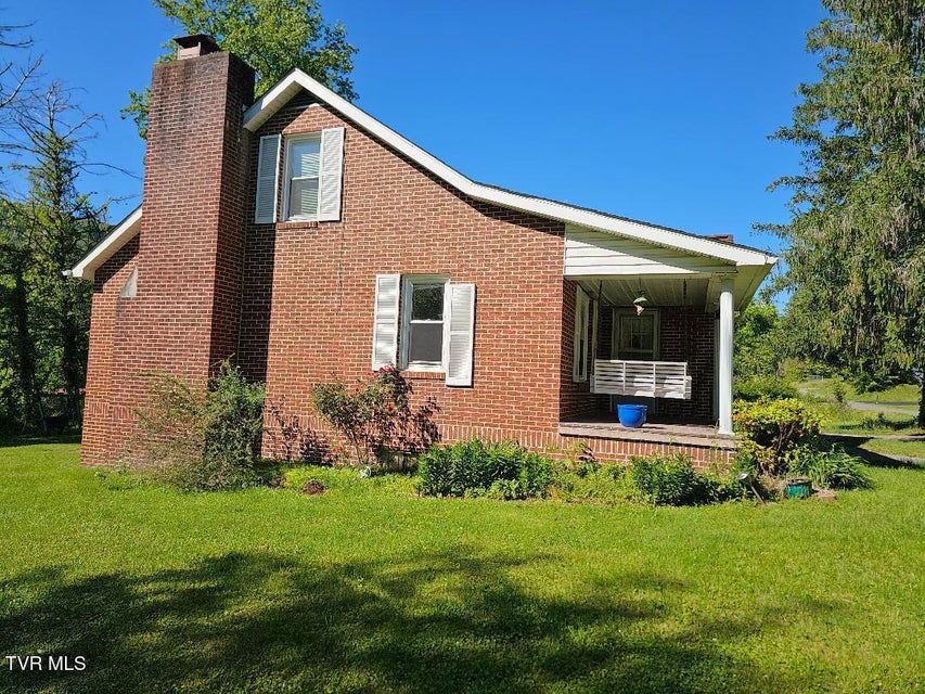 Photo #3: 2536 Orr Street