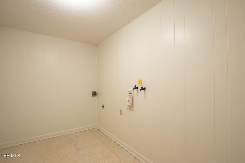 Photo #26: 18371 Westwood Drive