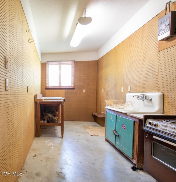 Photo #29: 18371 Westwood Drive
