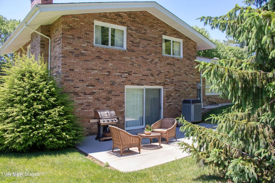 Photo #30: 18371 Westwood Drive