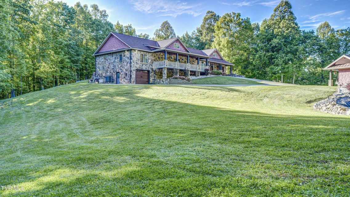 Photo #9: 167 Tailwater Road