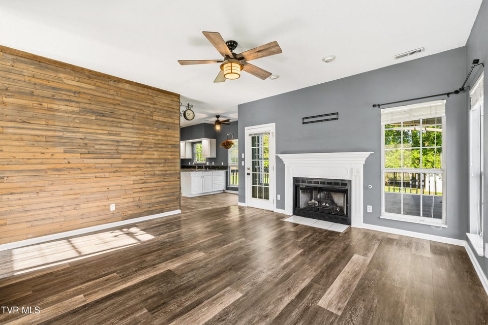 Photo #18: 7019 Cherry Grove Road