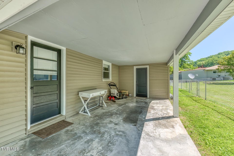 Photo #25: 2449 Windsor Avenue