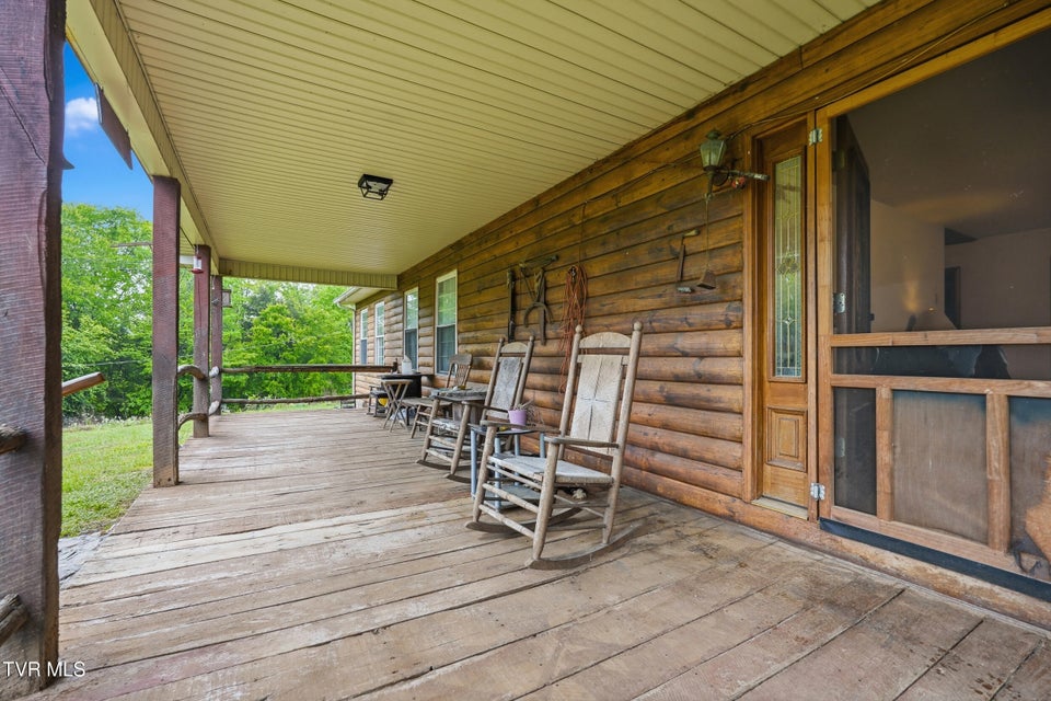 Photo #5: 3081 Ervintown Road