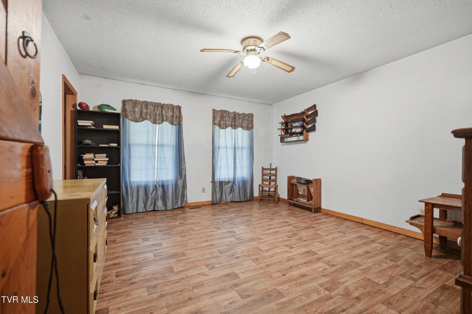 Photo #19: 3081 Ervintown Road