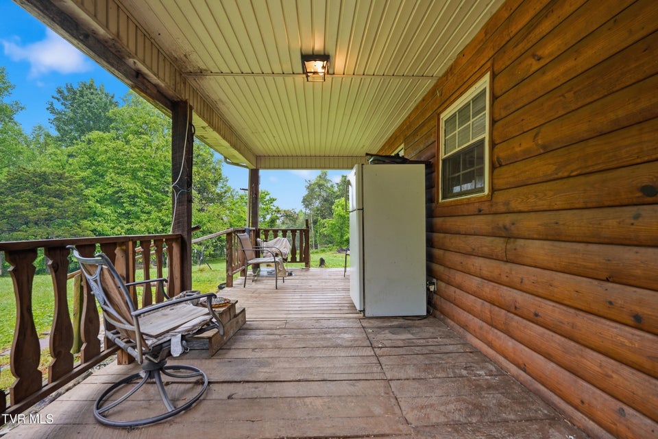 Photo #24: 3081 Ervintown Road