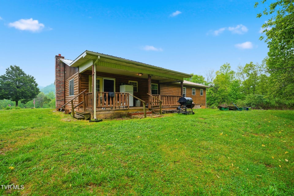 Photo #26: 3081 Ervintown Road