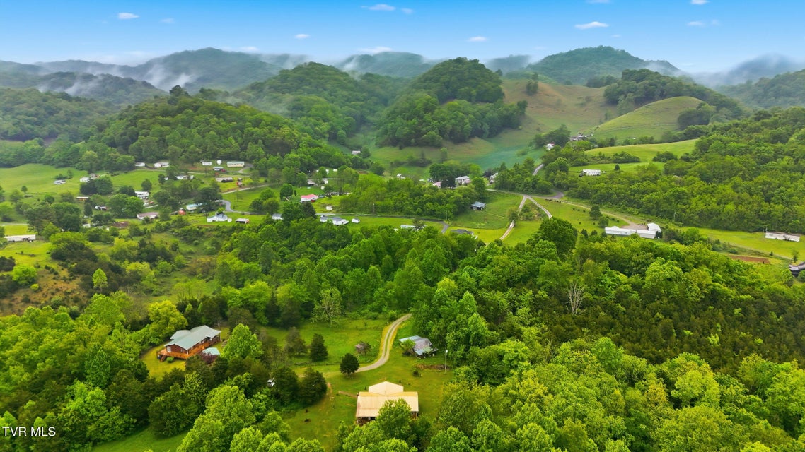 Photo #31: 3081 Ervintown Road