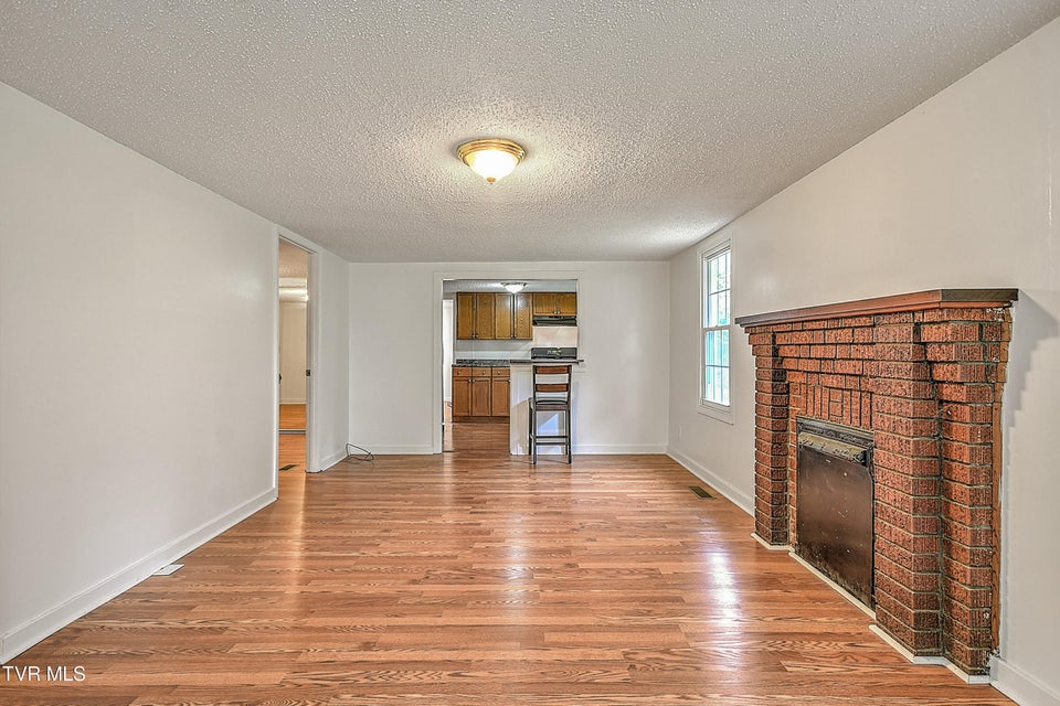 Photo #7: 510 Cherokee Drive