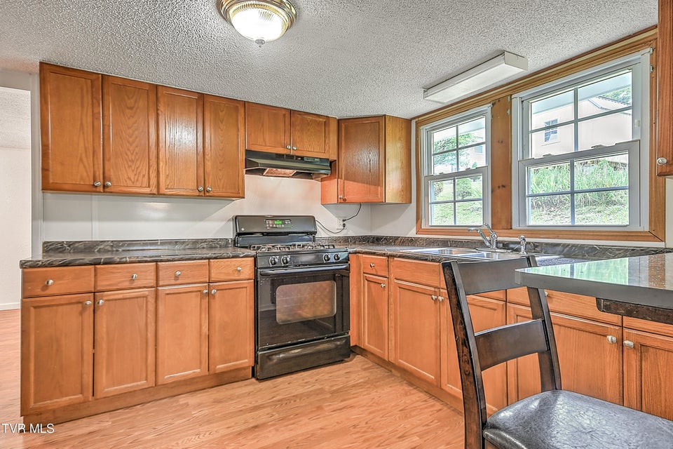 Photo #11: 510 Cherokee Drive