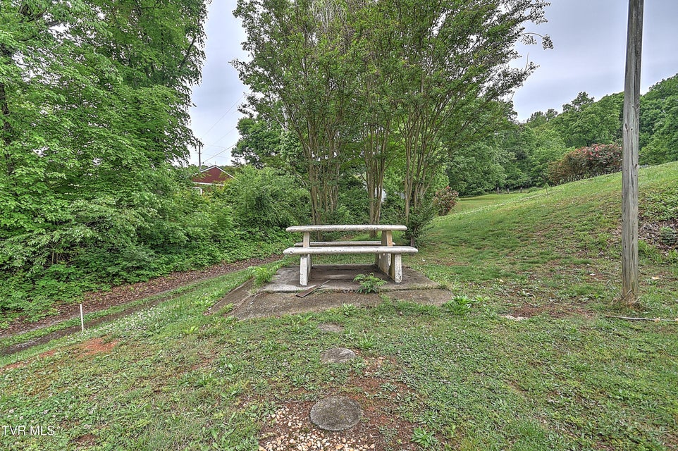 Photo #32: 510 Cherokee Drive