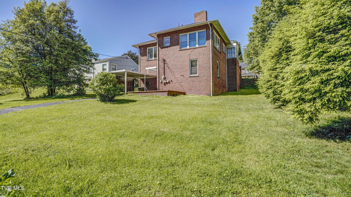 Photo #47: 704 Reynolds Street