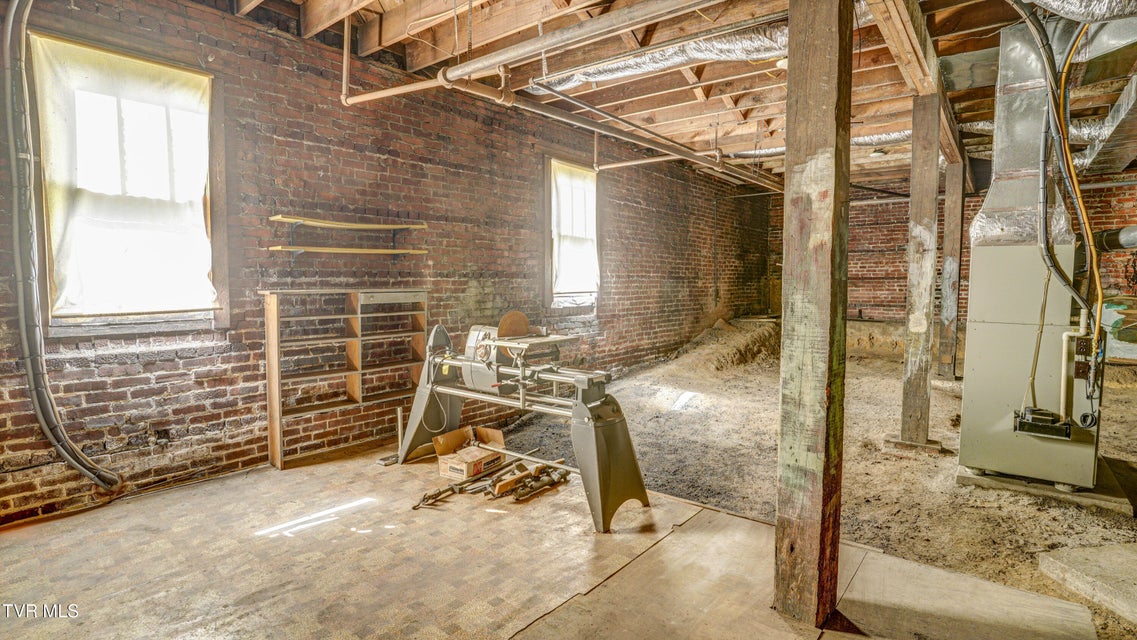 Photo #44: 704 Reynolds Street