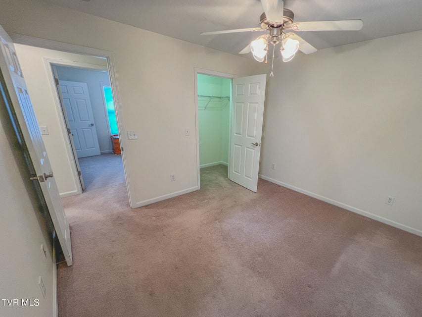 Photo #14: 612 Willow Court