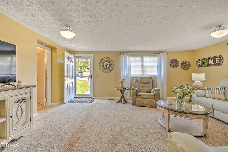Photo #7: 1825 Pinebrook Drive