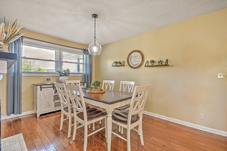 Photo #10: 1825 Pinebrook Drive