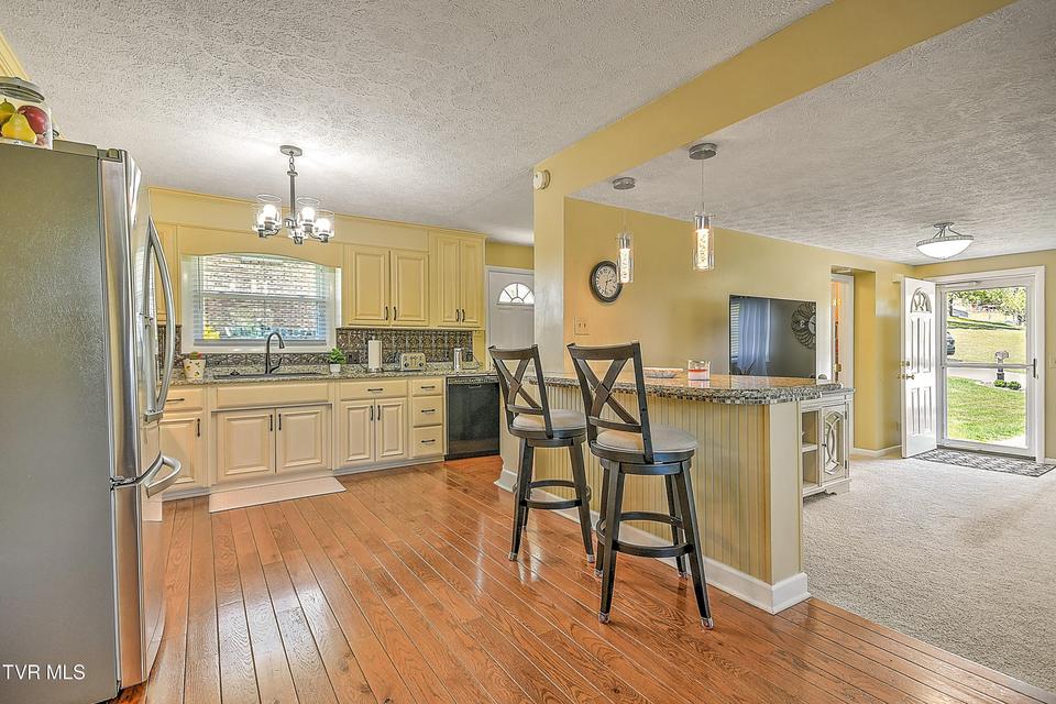 Photo #14: 1825 Pinebrook Drive