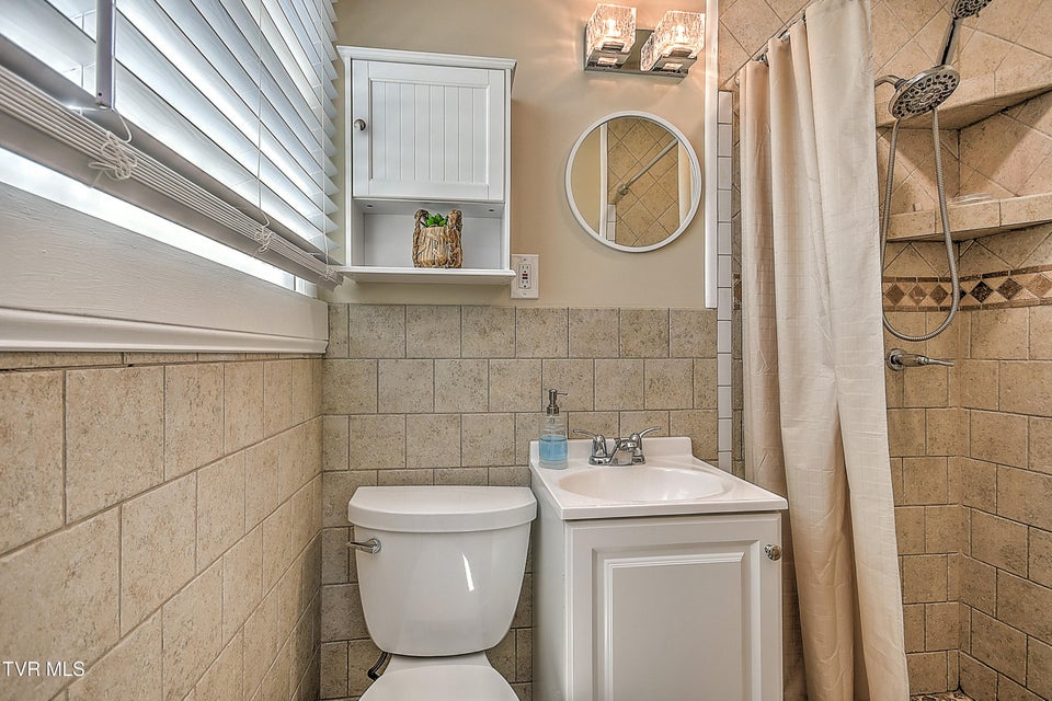 Photo #39: 1825 Pinebrook Drive