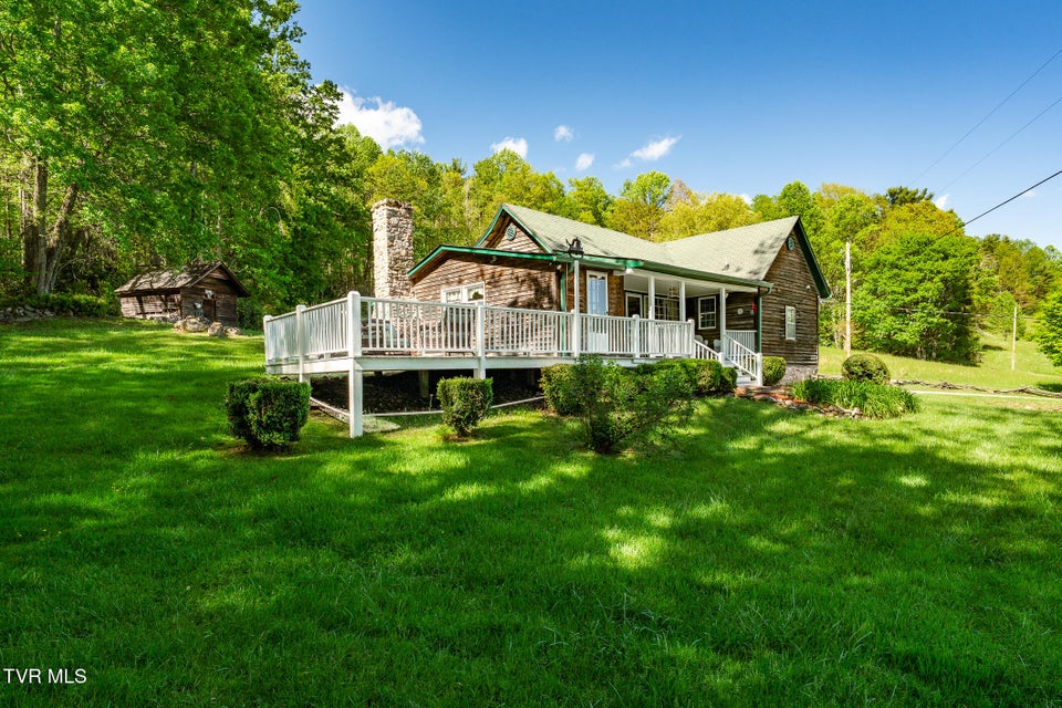 Photo #9: 151 Stonebridge Lane