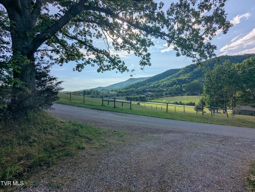 Photo #41: 61 Rattlesnake Ridge Road
