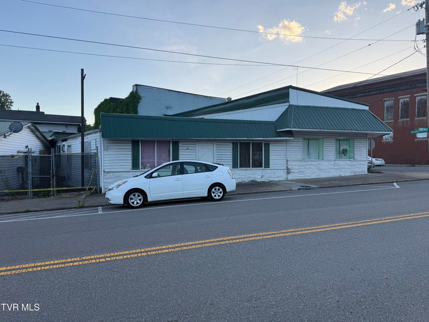 Photo #6: 201 5th Street