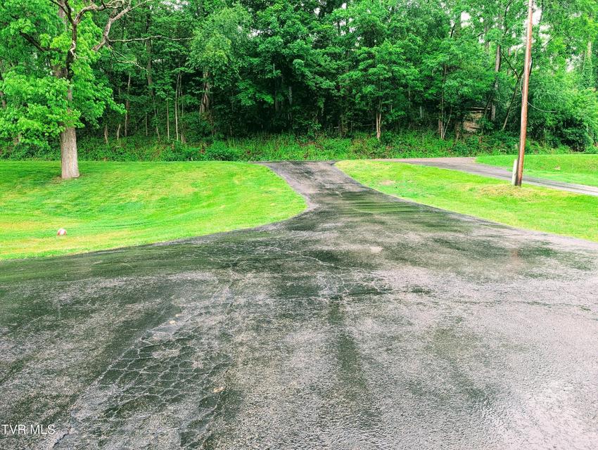 Photo #5: 396 Fairground Hollow