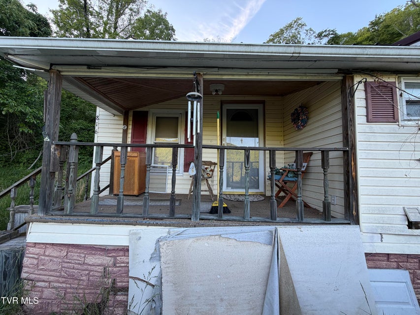 Photo #4: 816 15 Street