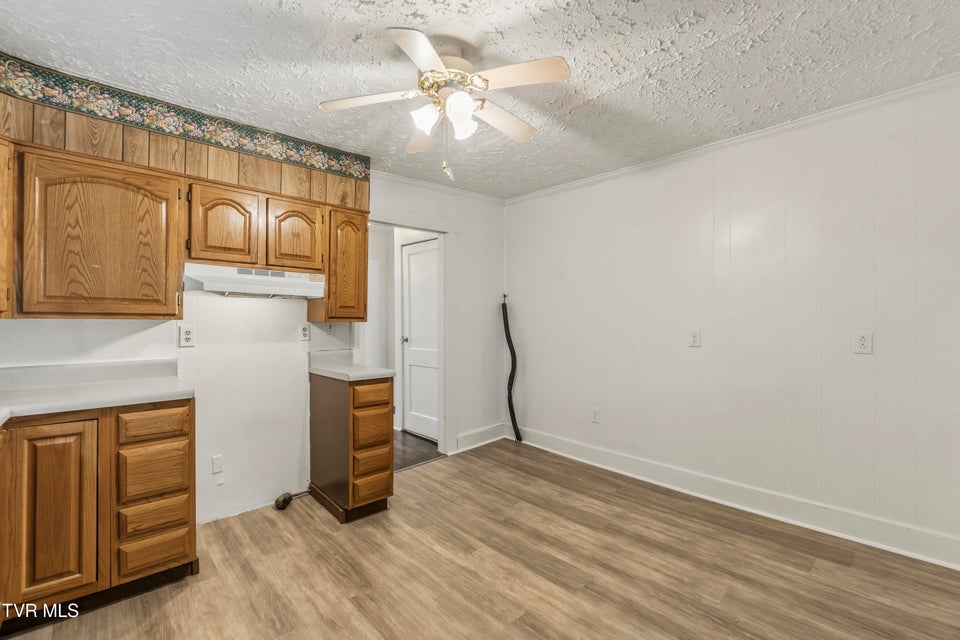 Photo #11: 2084 Baileyton Road