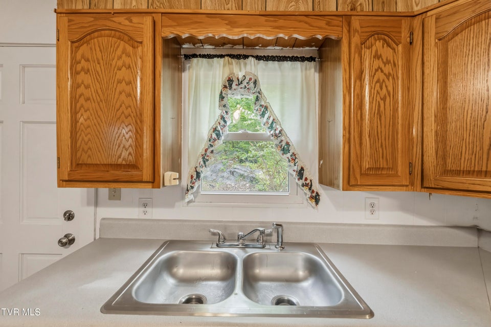Photo #12: 2084 Baileyton Road