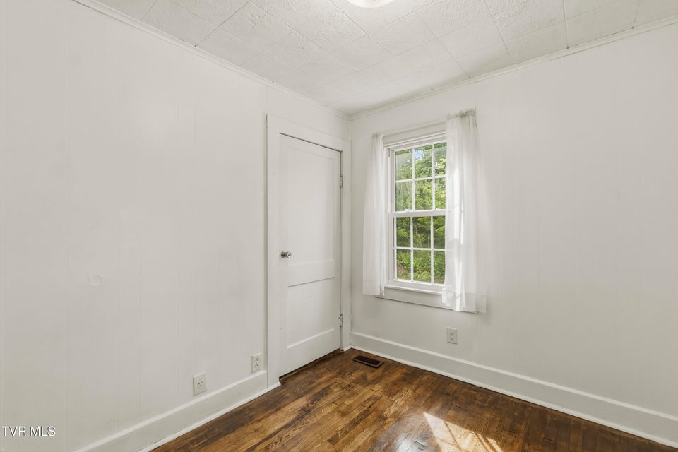 Photo #32: 2084 Baileyton Road