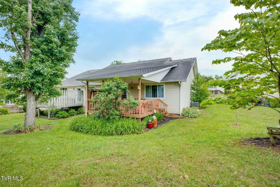 Photo #23: 127 Timberbrook Drive