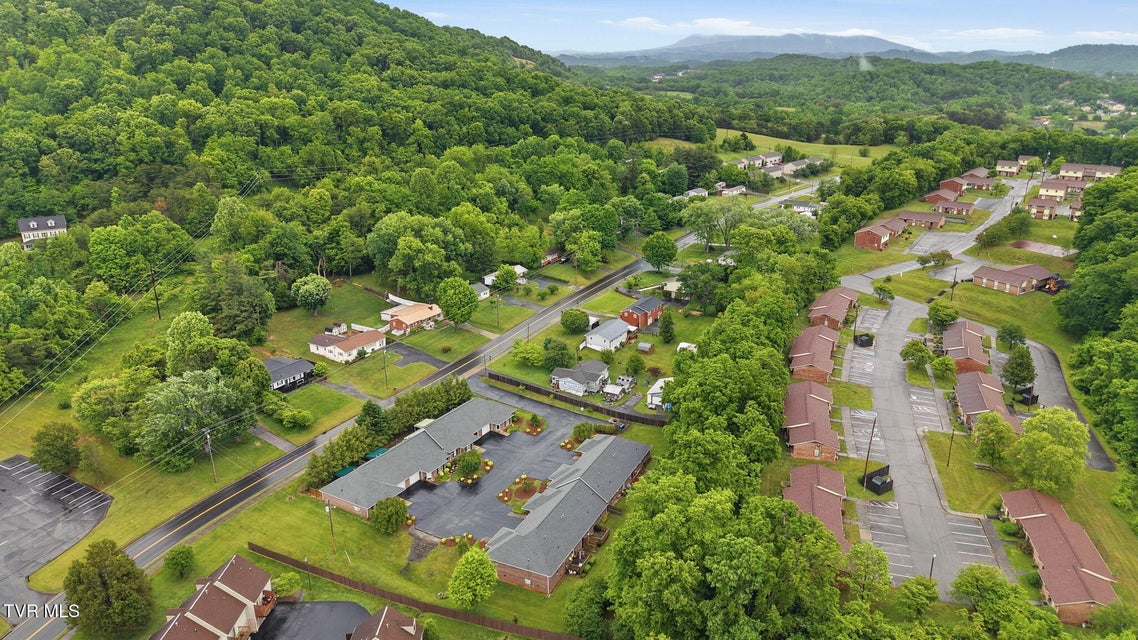 Photo #34: 2425 Lakeview Drive